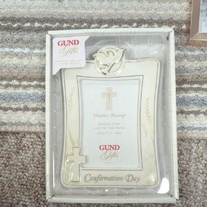 Frame. Confirmation. By Gund.